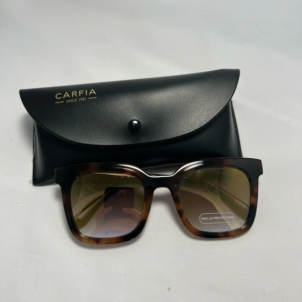 BOGO Bethanny Women’s Tortoise Square Sunglasses